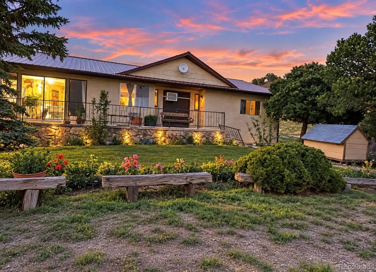422 County Road 632, Gardner, CO 81040