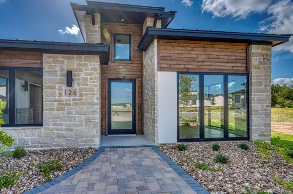 126 Via Roma CT, Horseshoe Bay, TX 78657