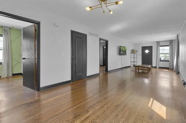 1811 Pendleton AVE, Kansas City, MO 64124