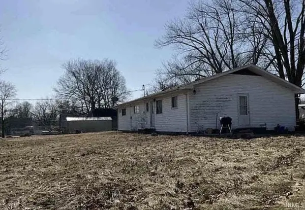 1799 S 4th ST, Merom, IN 47861