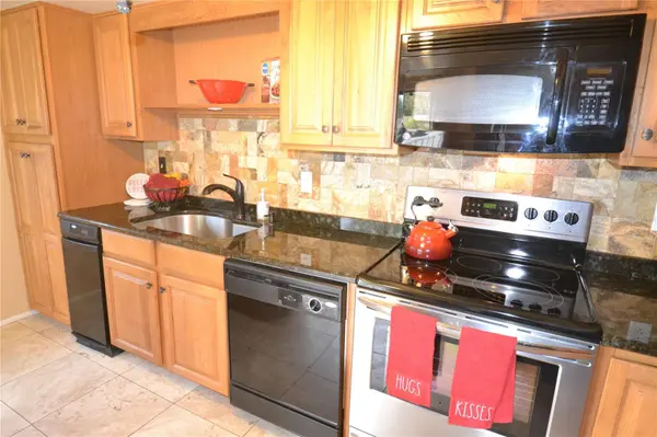 130 TADS TRL, Oldsmar, FL 34677