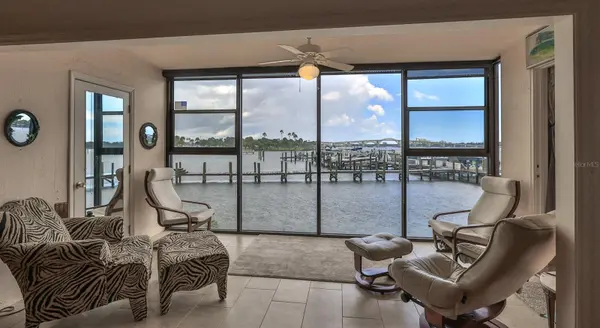 614 MARINA POINT DR #614, Daytona Beach, FL 32114