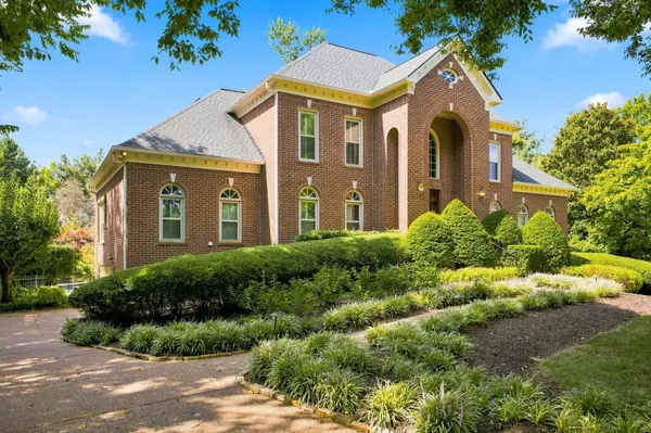 9180 Brushboro Ct, Brentwood, TN 37027