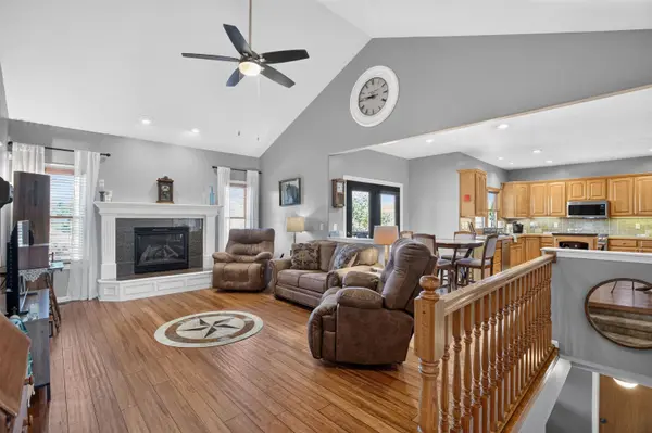 1601 E Fallbrook, Park City, KS 67147