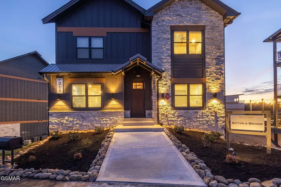 315 Rambling Creek Way #122R, Sevierville, TN 37862