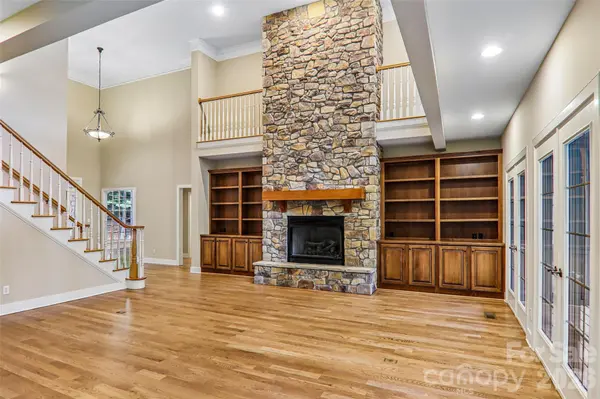 361 Mills River WAY, Horse Shoe, NC 28742