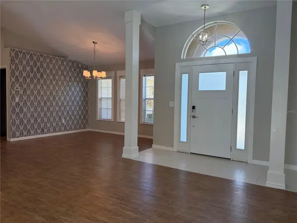 5828 SANDY POINTE DR, Sarasota, FL 34233