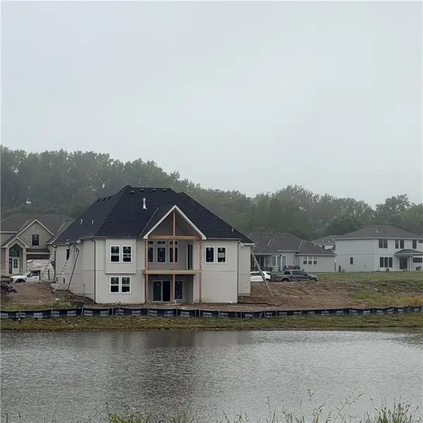2335 Foxtail DR, Kearney, MO 64060