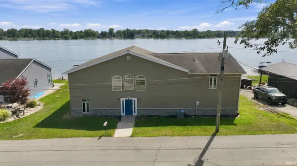 6530 E Mcguire RD, Churubusco, IN 46723