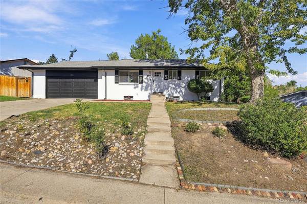 11213 W Briarwood DR, Lakewood, CO 80226