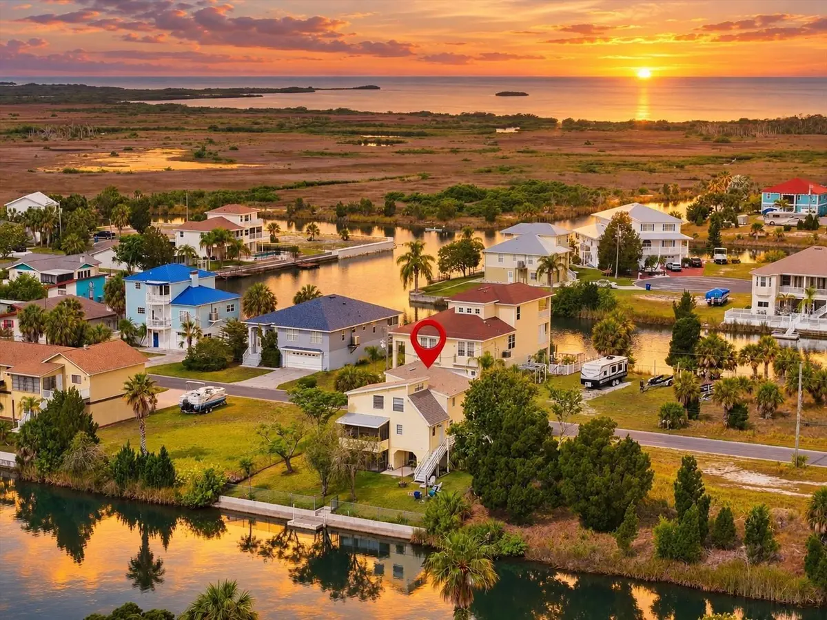 3294 GARDENIA DR, Hernando Beach, FL 34607