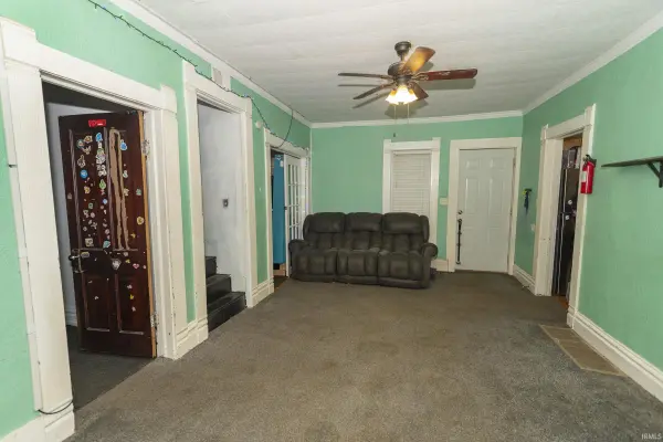 305 N West ST, Milford, IN 46542-9413