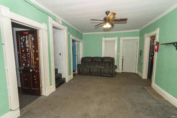 305 N West ST, Milford, IN 46542-9413