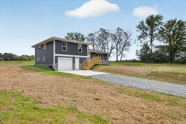 8803 S Rockport RD, Springville, IN 47462-8403