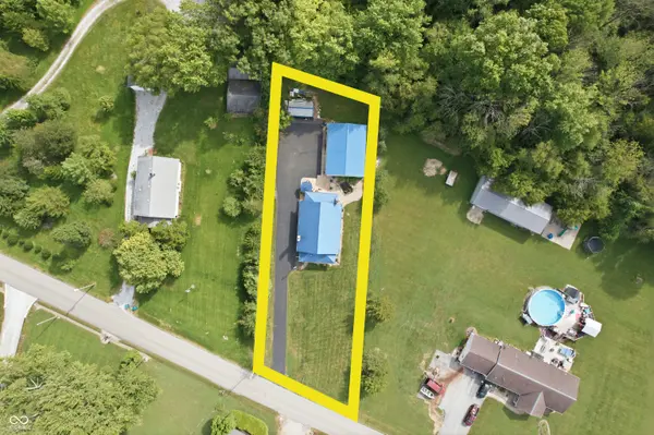 2960 S Miller ST, Shelbyville, IN 46176