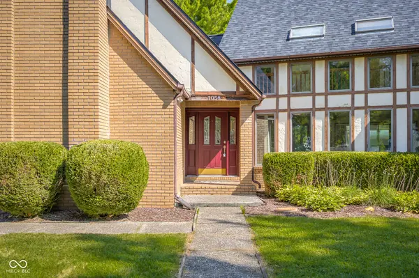 1058 Junco DR, Columbus, IN 47203