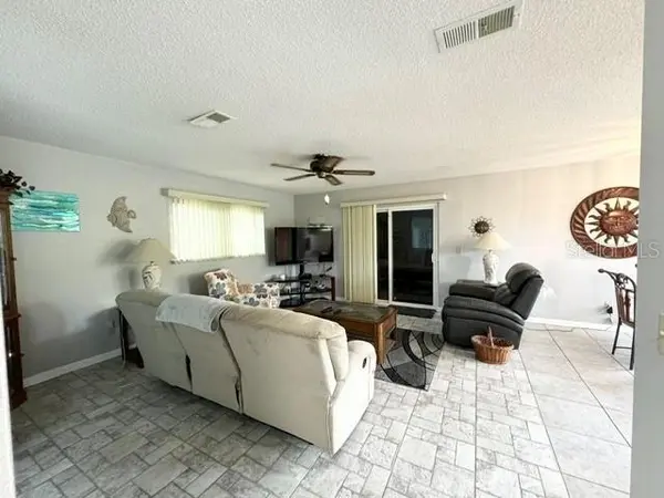 6504 TURTLEMOUND RD, New Smyrna Beach, FL 32169