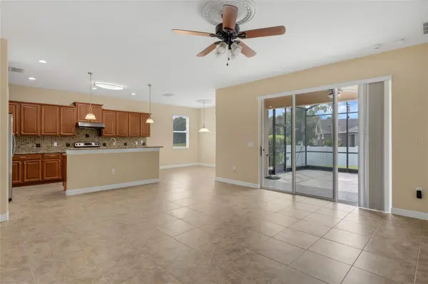 5244 ROYCE DR, Mount Dora, FL 32757