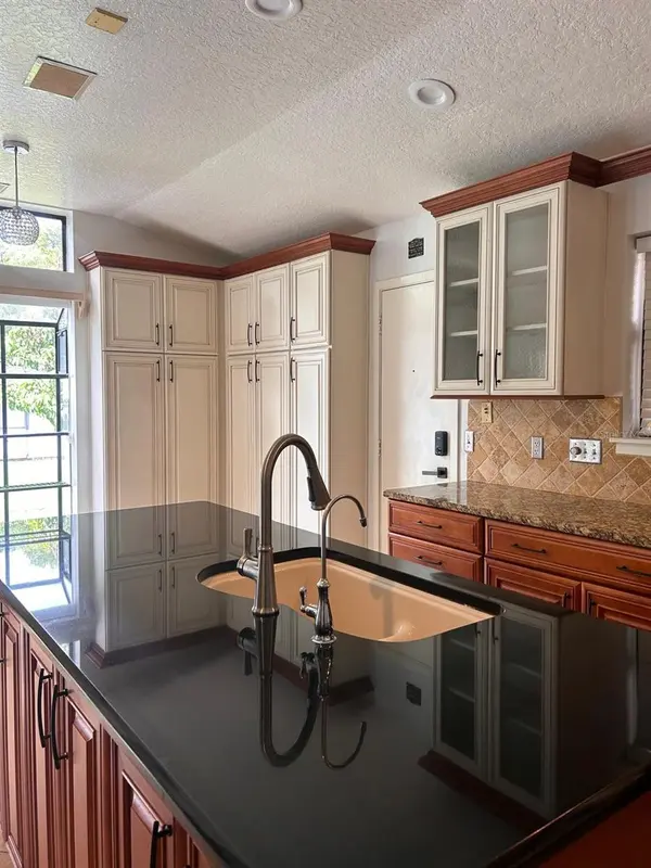1055 HOLDEN AVE, Orlando, FL 32839