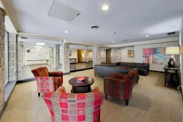 201 THAMES Pkwy #3H, Park Ridge, IL 60068