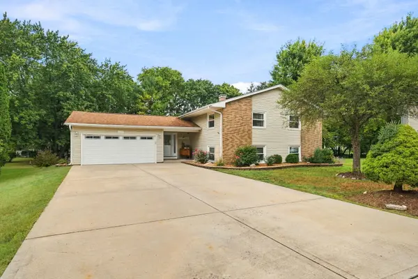 25240 W Marble CT, Channahon, IL 60410