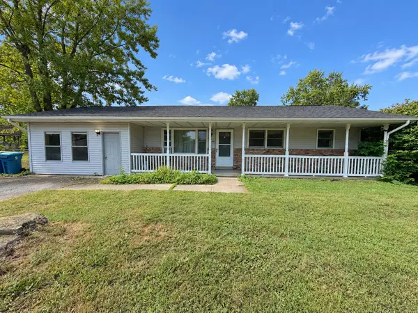 601 W Alice ST, Kouts, IN 46347