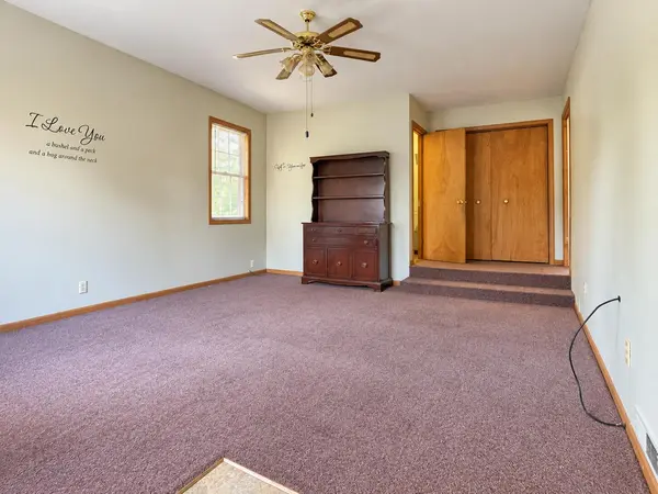 601 W Alice ST, Kouts, IN 46347