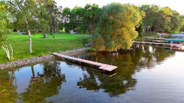 604 S Shore DR, Detroit Lakes, MN 56501