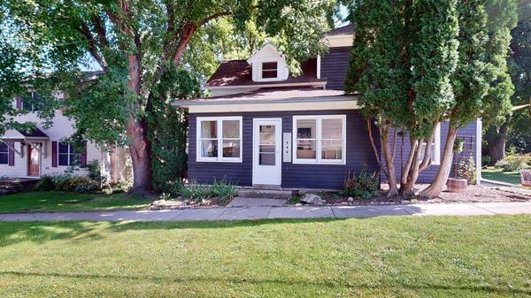 208 Franklin ST NW, Preston, MN 55965