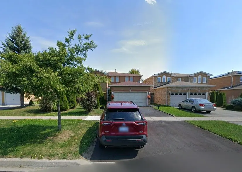 141 Yorkland RD #Lower, Richmond Hill, ON L4S 1C5