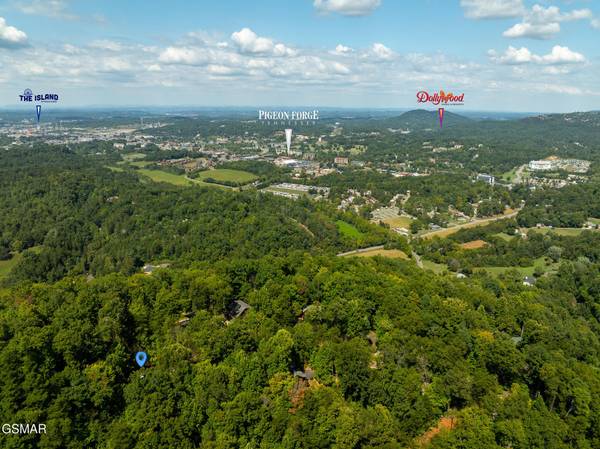 459 Sugar Mtn Way, Pigeon Forge, TN 37863