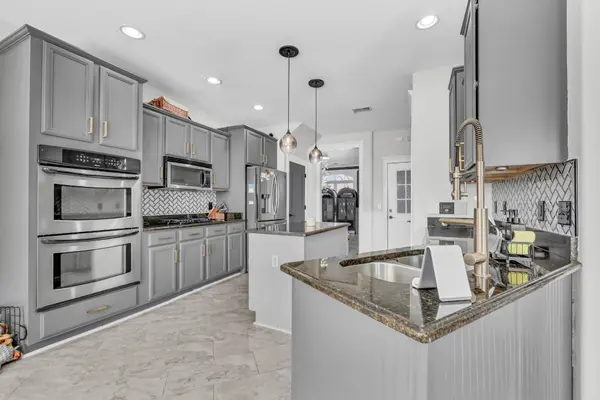 132 Lyme Dr, Clarksville, TN 37043