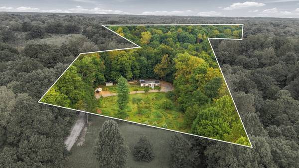 1656 Dove Ln, Springfield, TN 37172