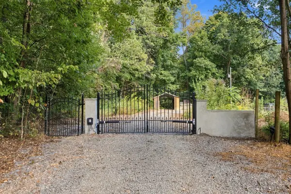 1656 Dove Ln, Springfield, TN 37172