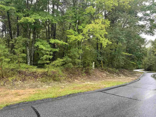 112 Wake Robin DR, Sunset, SC 29685
