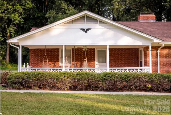 229 Random RD, Mocksville, NC 27028