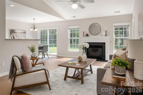 1011 Holly Villa CIR, Indian Trail, NC 28079