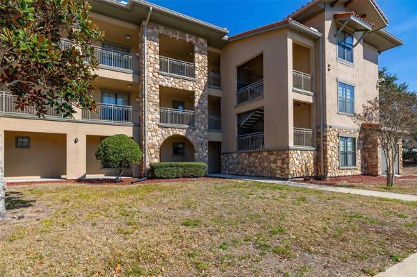 901 CHARO Pkwy #716, Davenport, FL 33897