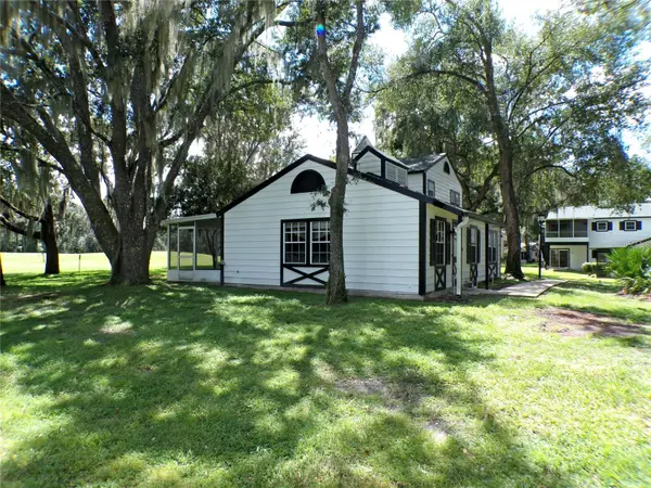 7912 MIDWAY DRIVE TER #T102, Ocala, FL 34472