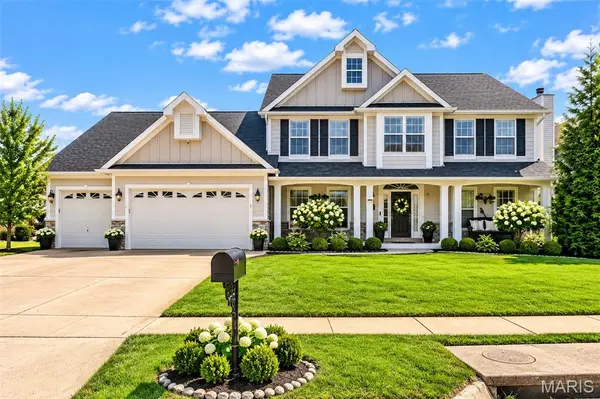 708 Lakeshore Manor Ct CT, Wildwood, MO 63038