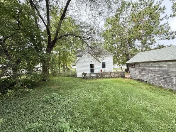 209 E Oak AVE, Frazee, MN 56544