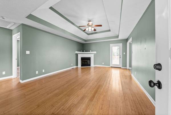 1020 Cindy Jo Ct, Clarksville, TN 37040