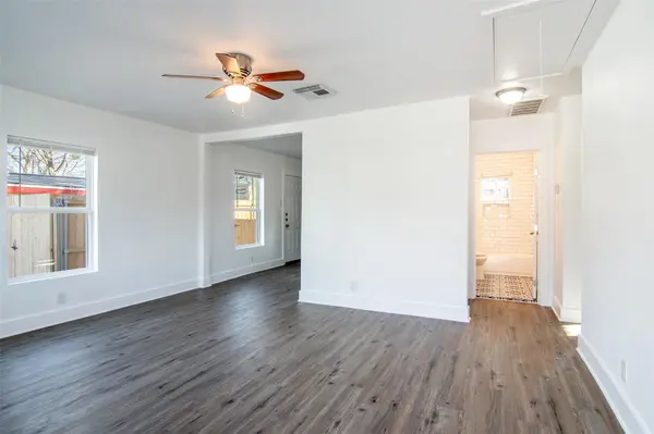 3203 E 16th ST, Austin, TX 78721