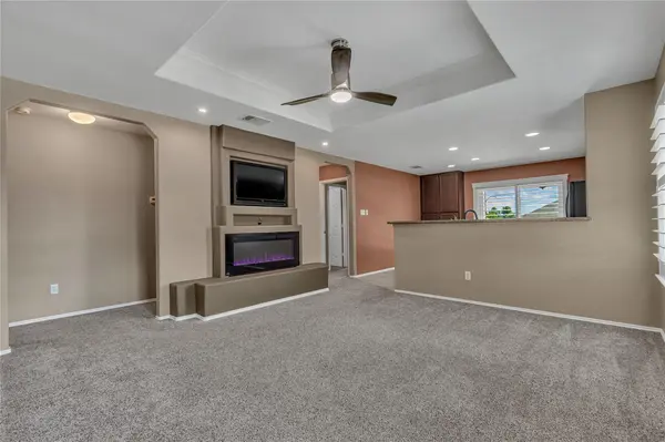 112 Willow Leaf LN, Buda, TX 78610