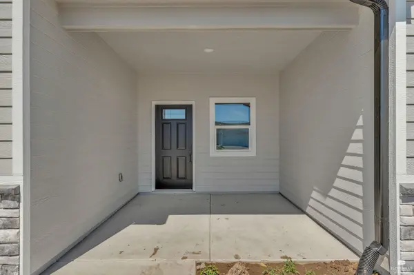 2436 Jaeger DR, Junction City, KS 66441