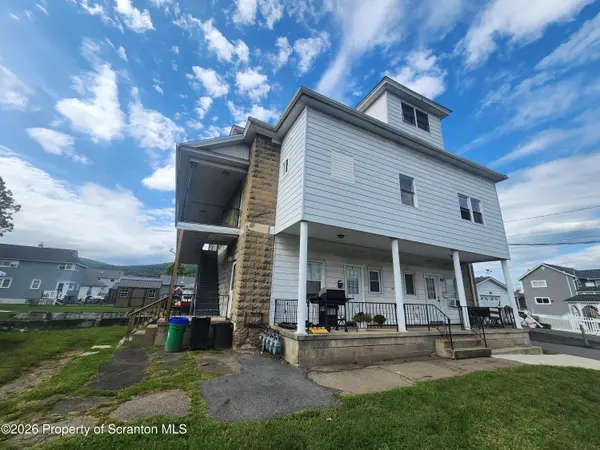 127 Brook ST, Peckville, PA 18452