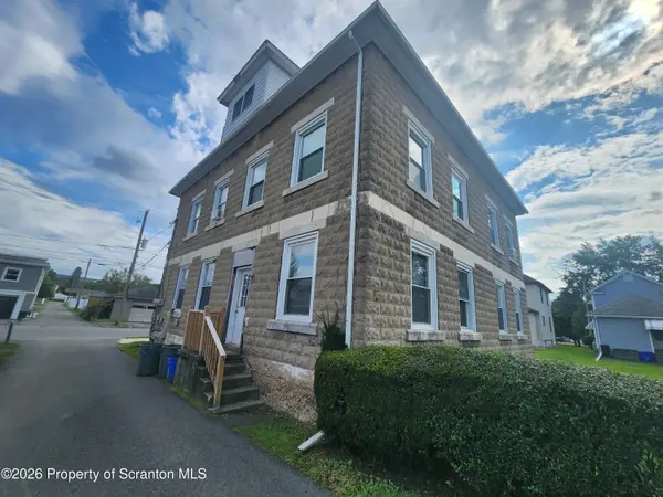127 Brook ST, Peckville, PA 18452