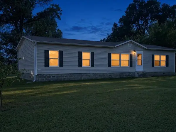 553 NW 7th RD, Lamar, MO 64759