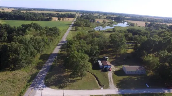 553 NW 7th RD, Lamar, MO 64759