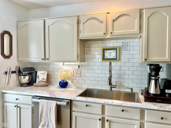 941 Windsor LN, Danville, IN 46122